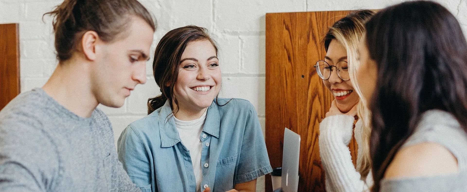 Reward Loyal Customers: Comprehensive Guide to Loyalty Programs